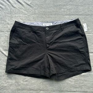 Amazon‎ Essentials Women’s Black Chino Shorts Size 16 NWT